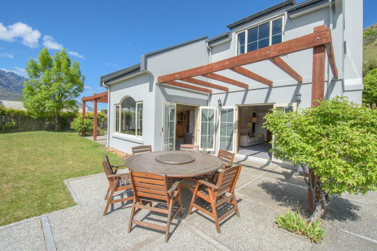 Paeroa View Villa Queenstown Dış mekan fotoğraf